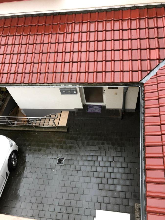 Apartmenthaus Am Bahnhof 代特莫尔德 外观 照片