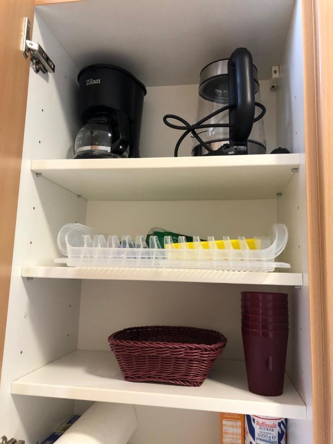 Apartmenthaus Am Bahnhof 代特莫尔德 外观 照片