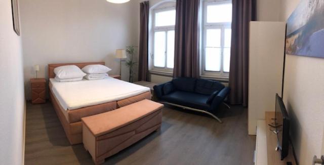 Apartmenthaus Am Bahnhof 代特莫尔德 外观 照片
